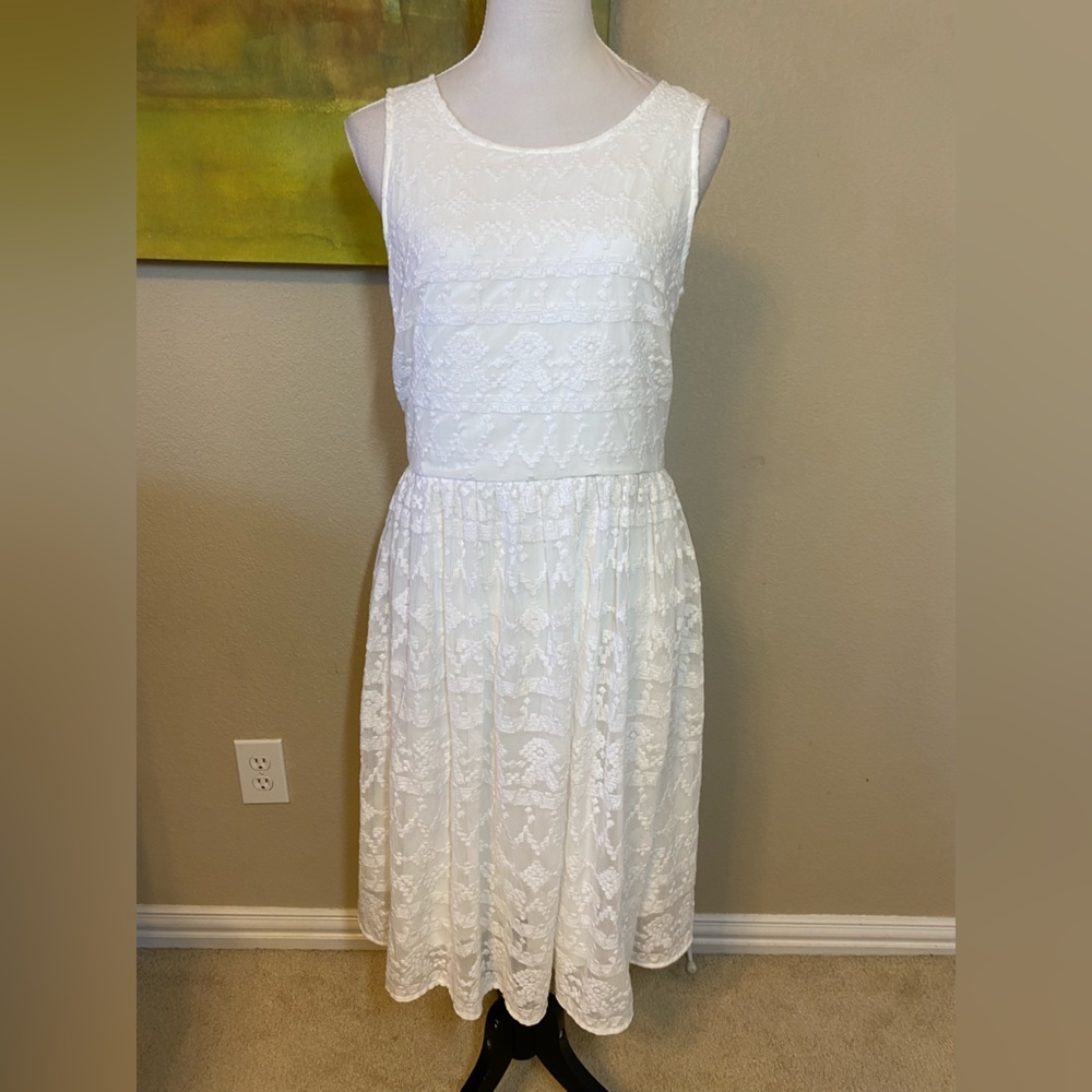 NWOT Sundance White Lace Overlay Dress, Size 6
